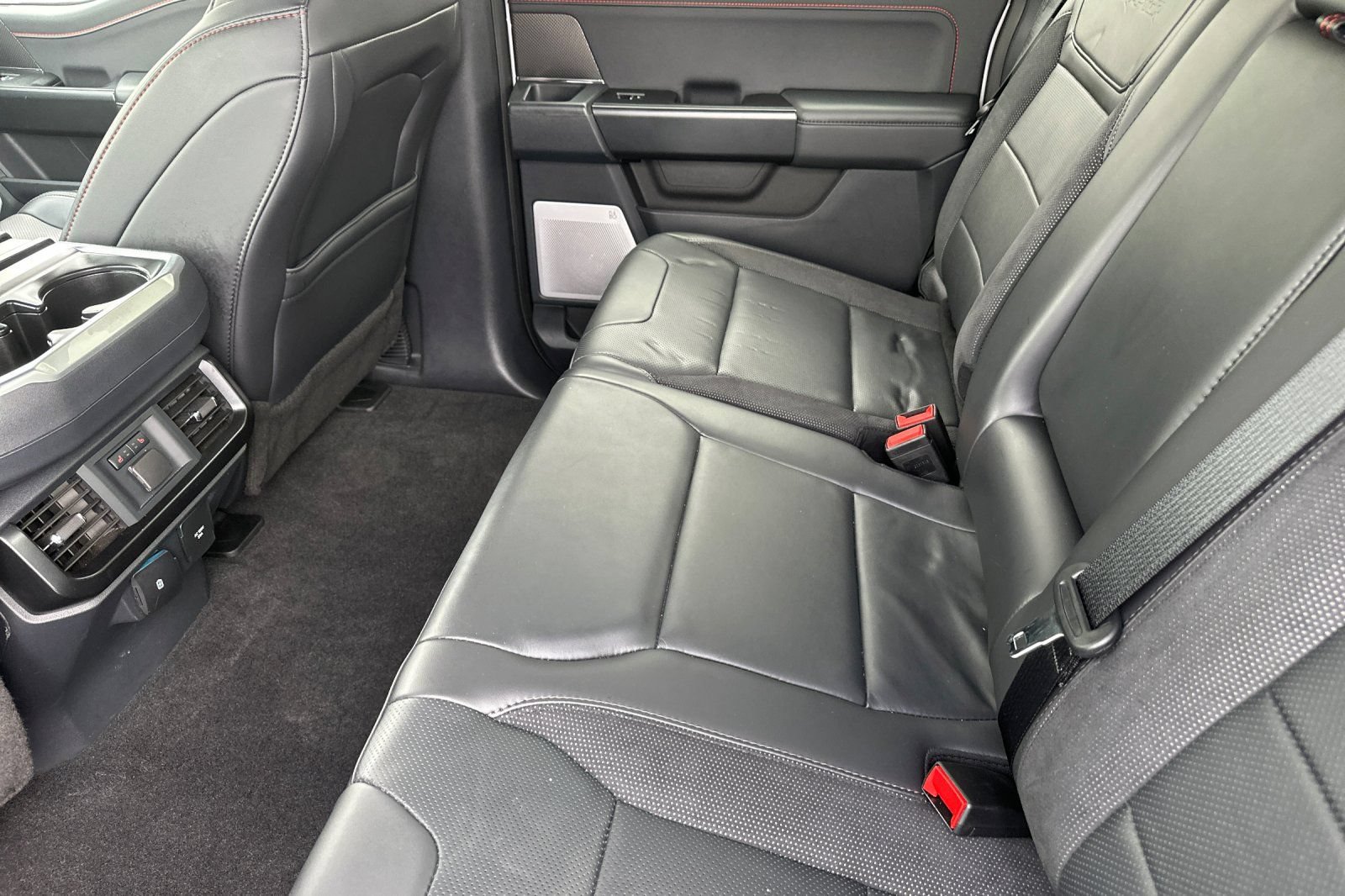 Used 2025 Ford F150 Raptor AWD/4WD image 12