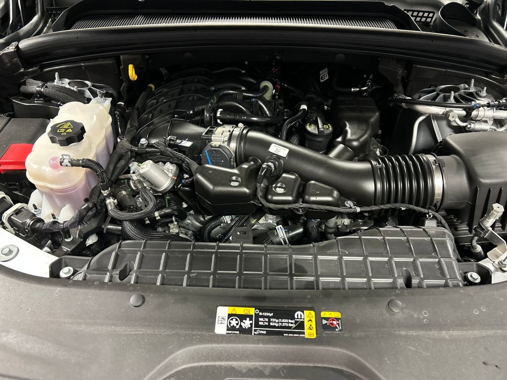 Used 2025 Jeep Grand Cherokee Limited image 26