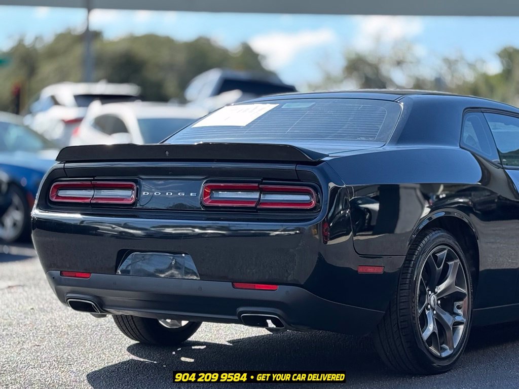 Used 2017 Dodge Challenger SXT w/ Sound Group RWD image 8