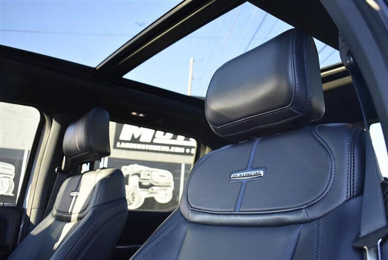 Used 2025 Ford F450 Platinum w/ FX4 Off-Road Package image 15