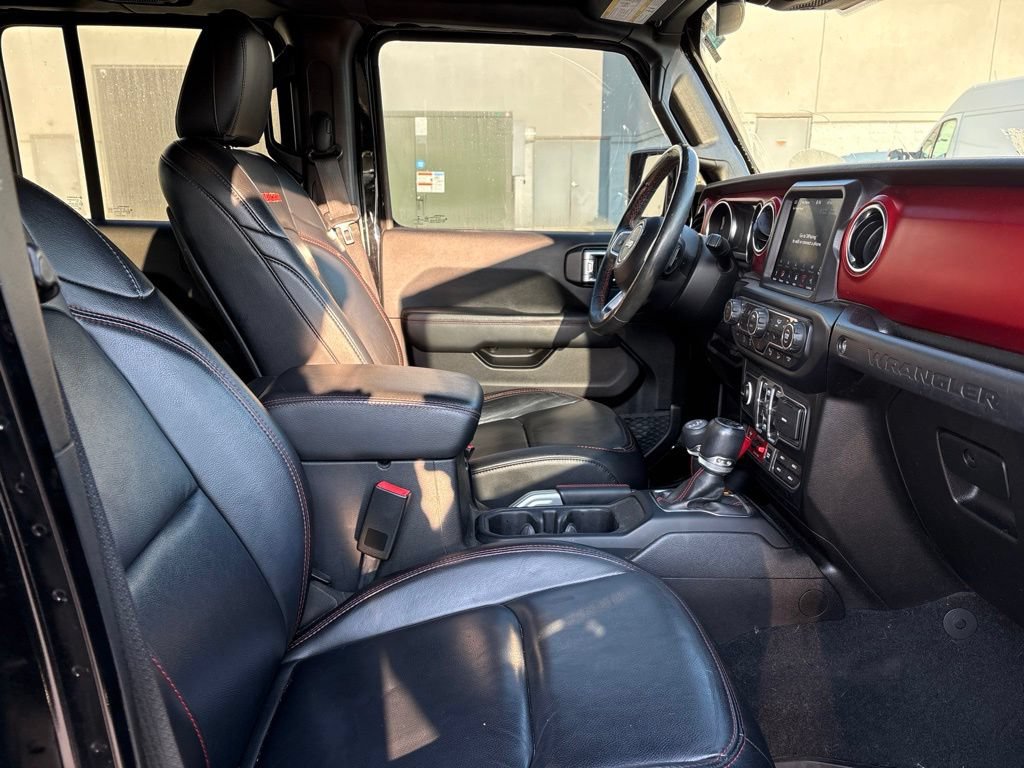 Used 2019 Jeep Wrangler Unlimited Rubicon AWD/4WD image 22