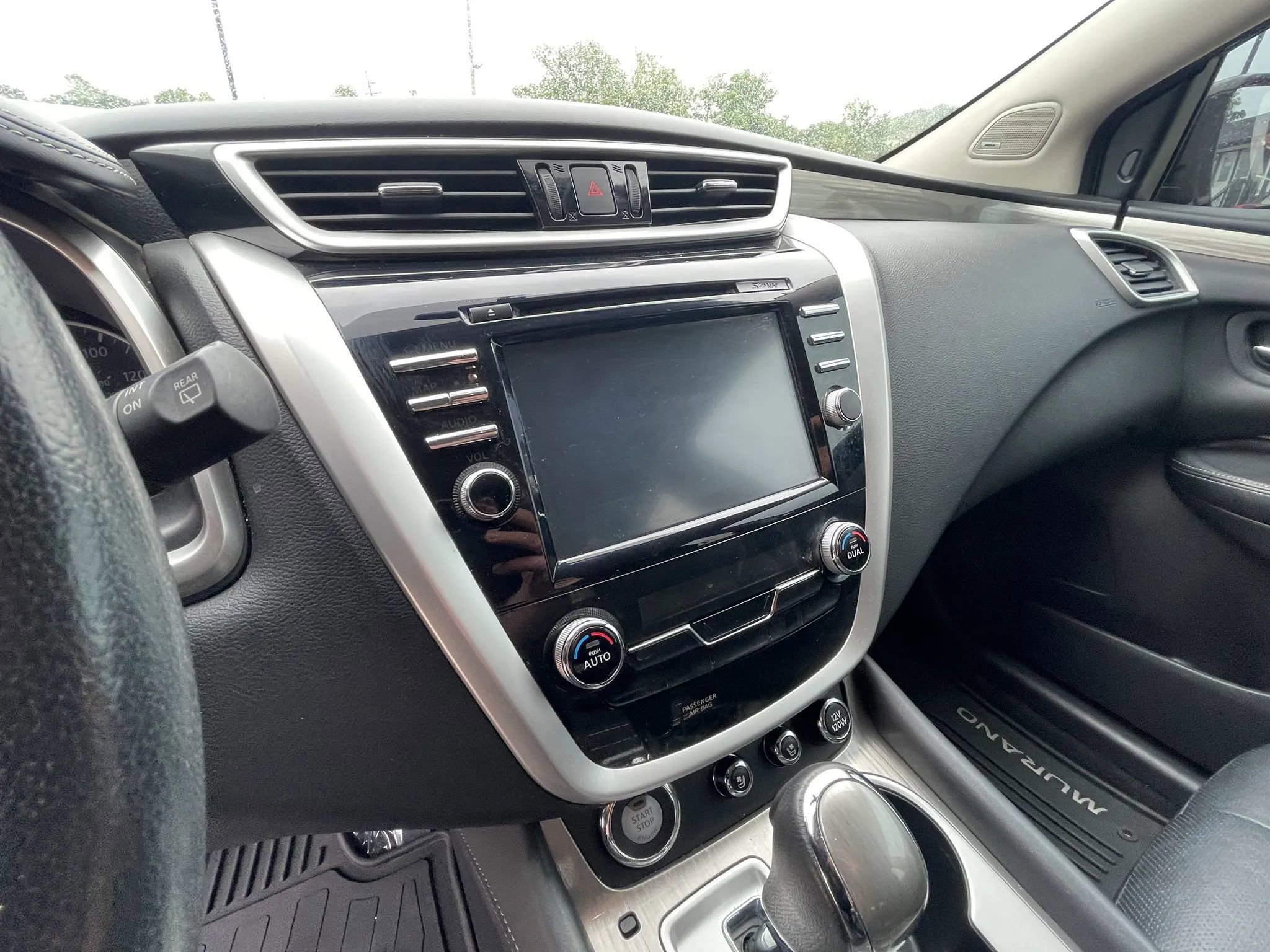Used 2015 Nissan Murano Platinum w/ Platinum Technology Package AWD/4WD image 22