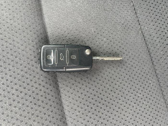 Used 2008 Volkswagen Rabbit S image 43