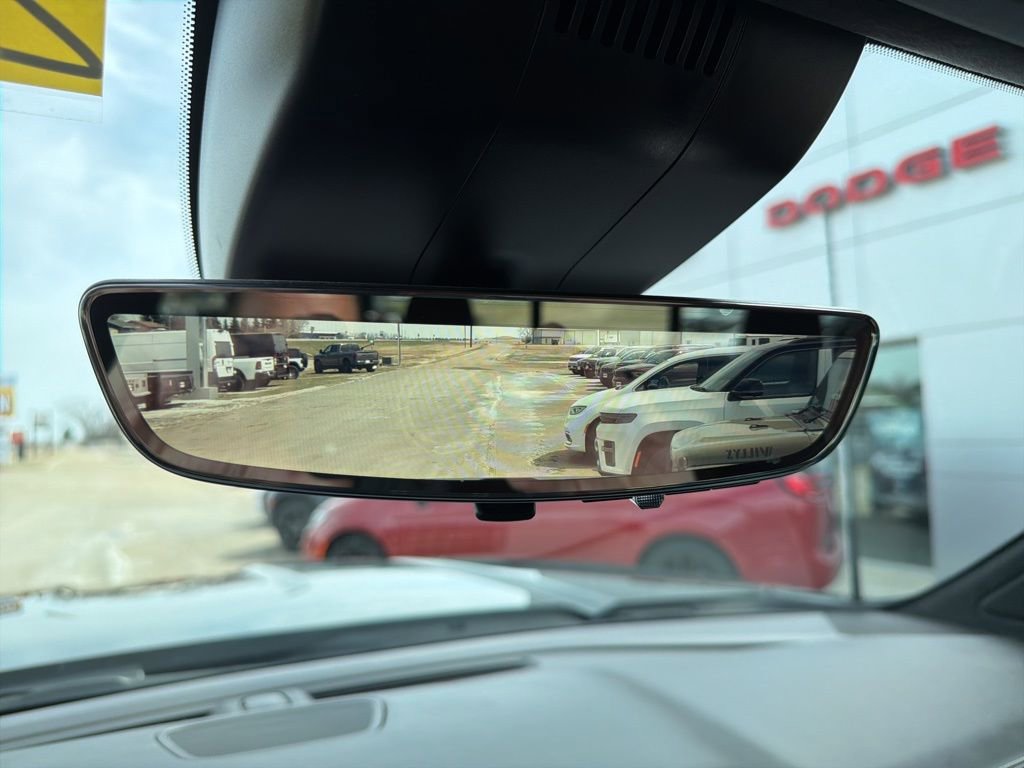 Used 2024 GMC Sierra 2500 Denali Ultimate w/ Snow Plow Prep/Camper Package AWD/4WD image 21