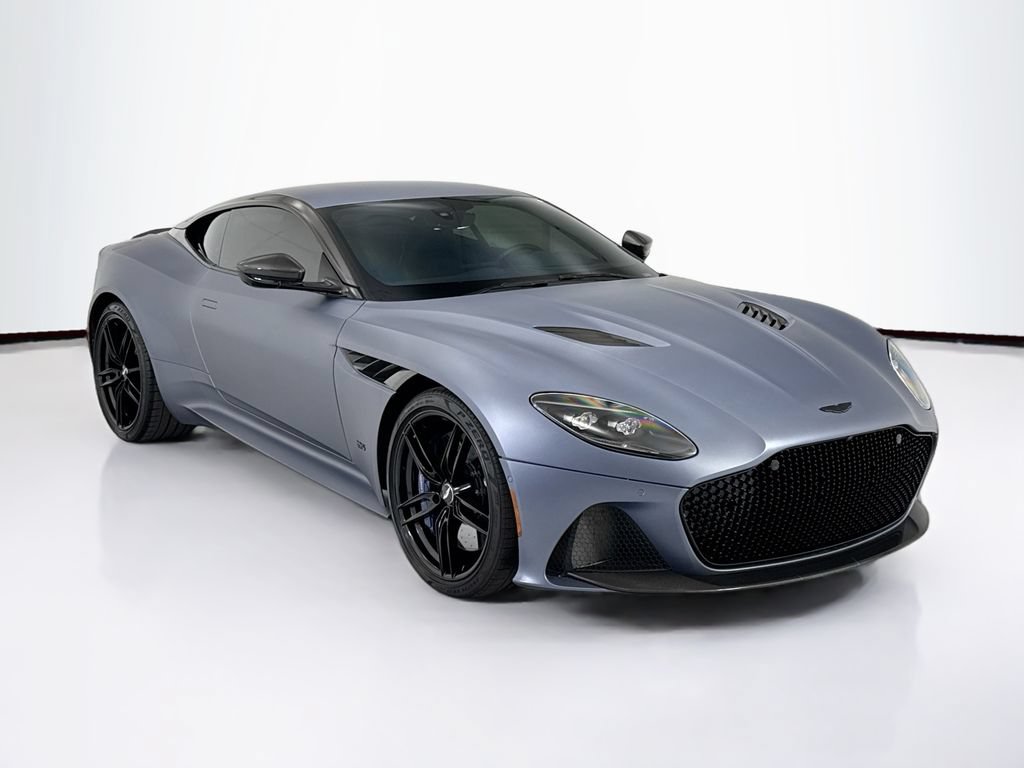 Used 2022 Aston Martin DBS Superleggera RWD image 3