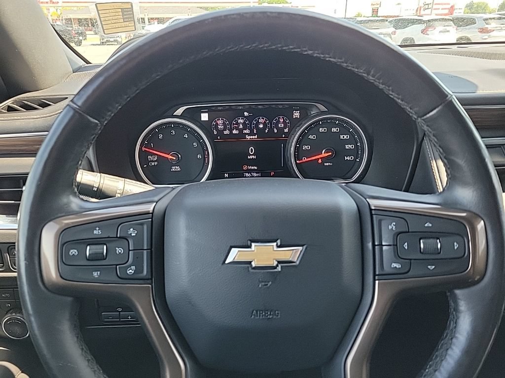 Used 2021 Chevrolet Suburban High Country w/ Premium Package AWD/4WD image 13