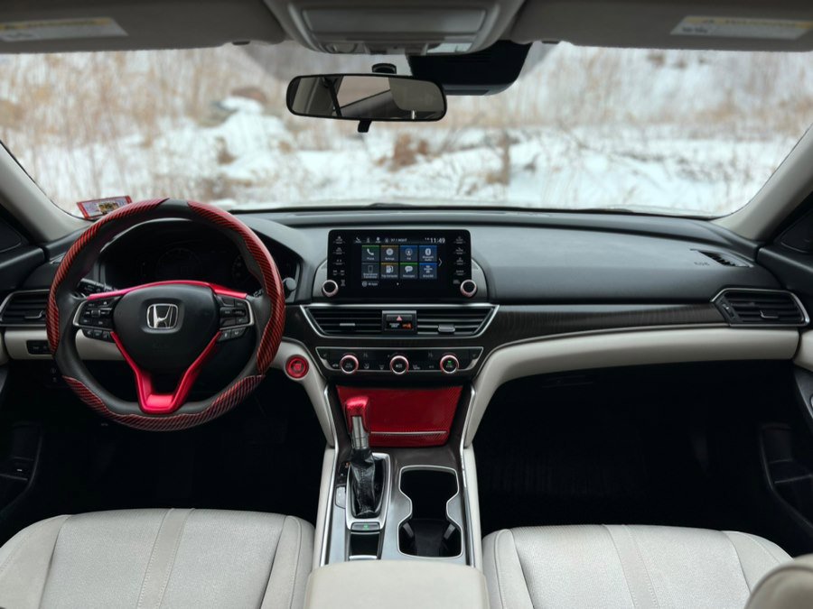 Used 2019 Honda Accord EX image 10