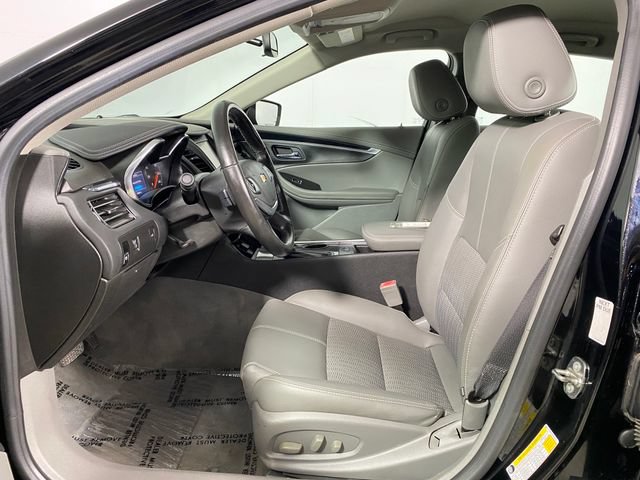 Certified 2018 Chevrolet Impala LT FWD image 11