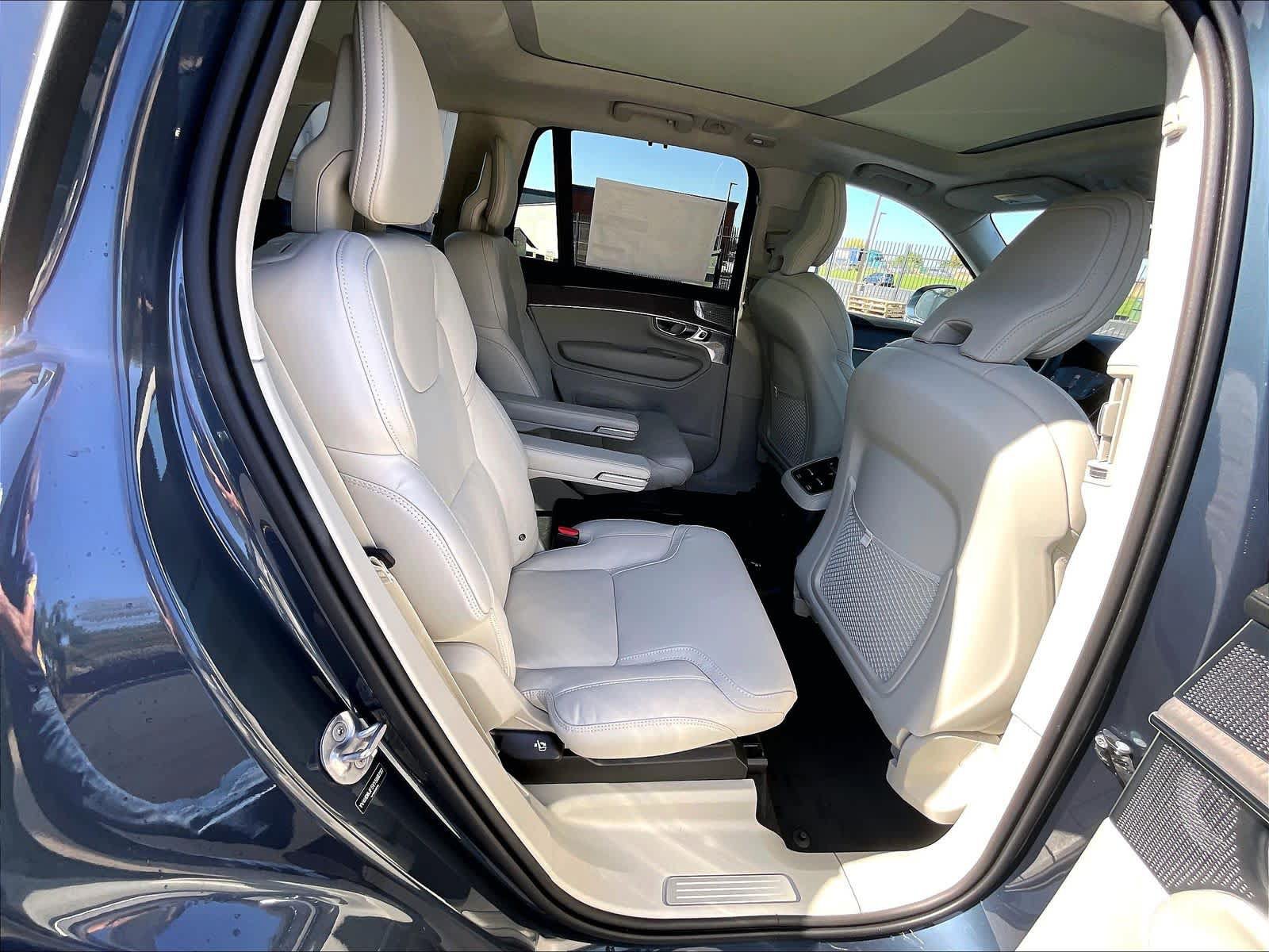 New 2027 Volvo XC90 T8 Ultra AWD/4WD image 27