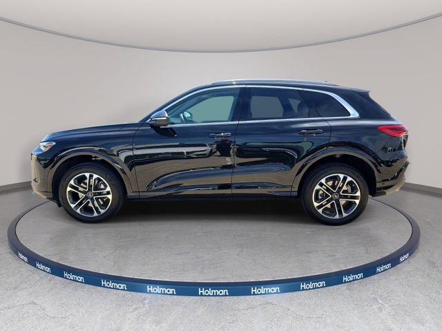 Used 2025 Audi Q5 Premium w/ Convenience Package AWD/4WD image 9