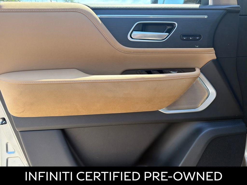 Certified 2025 INFINITI QX80 Sensory AWD/4WD image 30