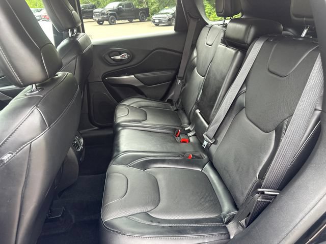 Used 2021 Jeep Cherokee Limited w/ Elite Package AWD/4WD image 18