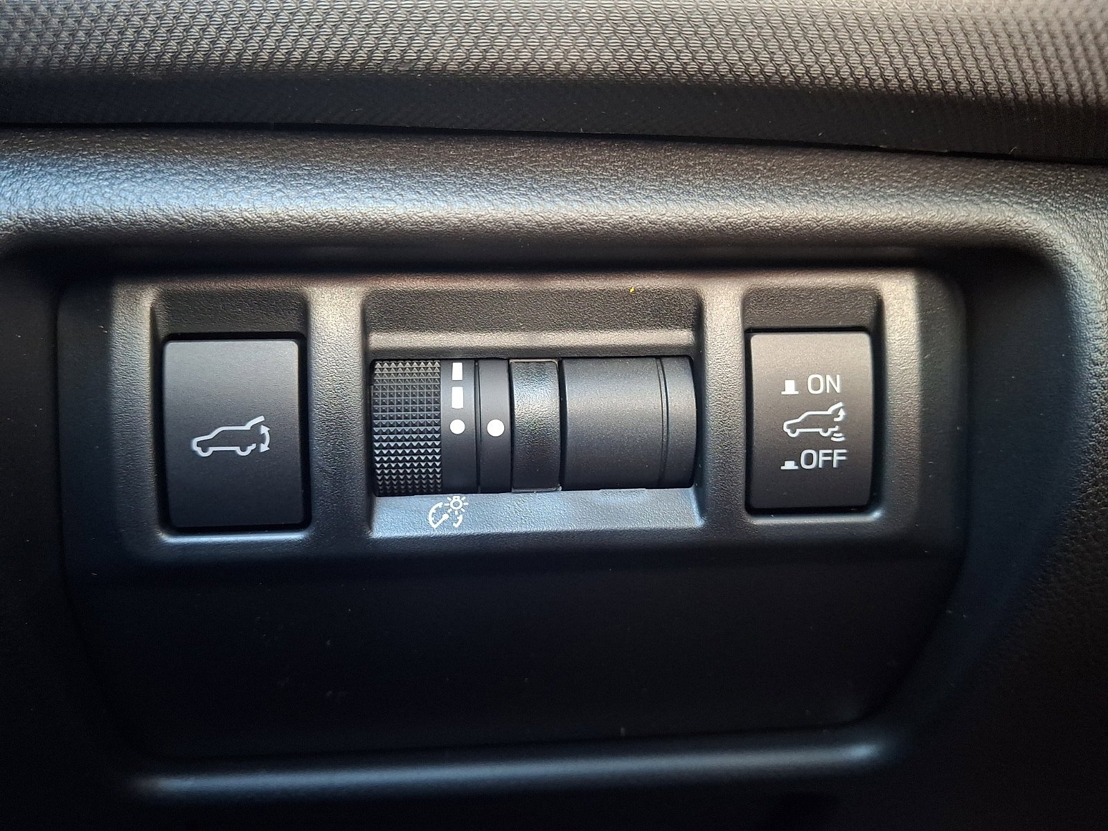 New 2026 Subaru Forester Sport AWD/4WD image 18