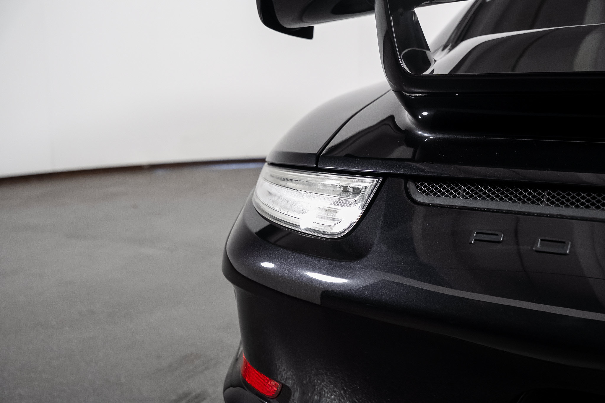 Used 2014 Porsche 911 GT3 w/ Sound Package Plus RWD image 24