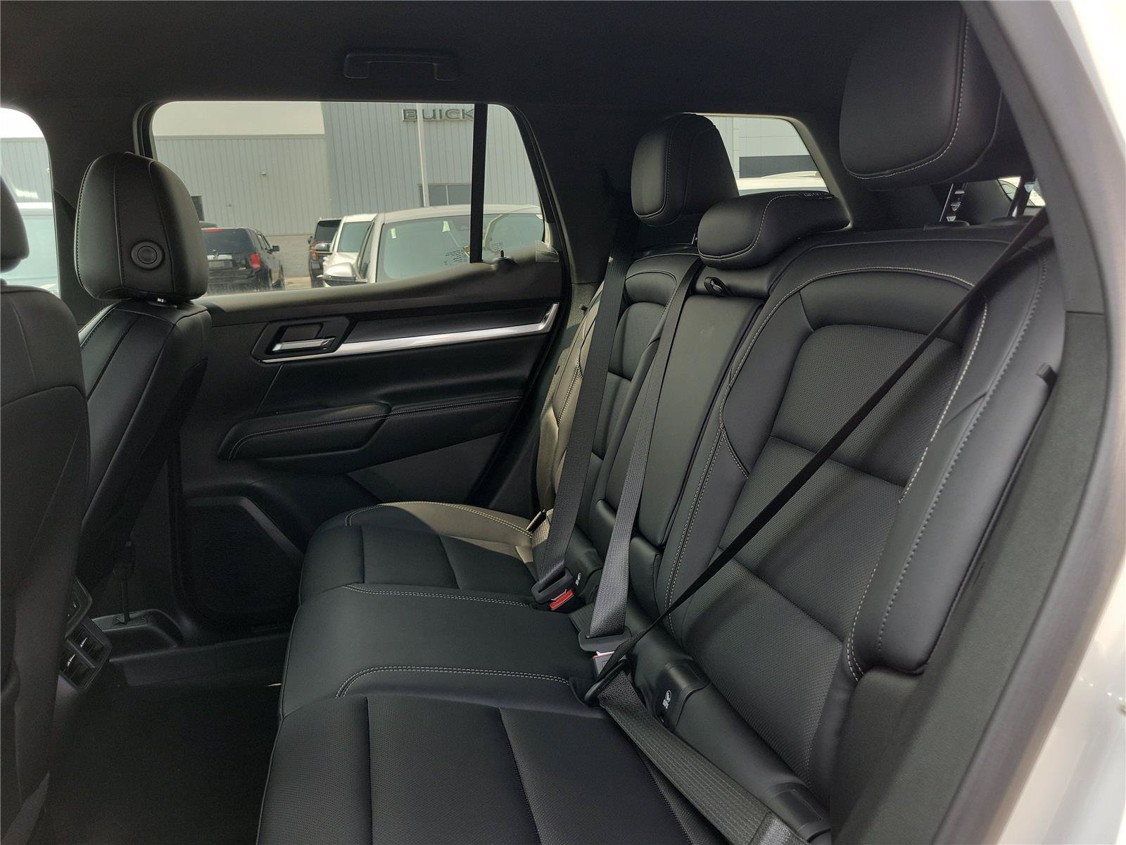New 2027 GMC Terrain Elevation w/ Elevation Premium Package AWD/4WD image 12