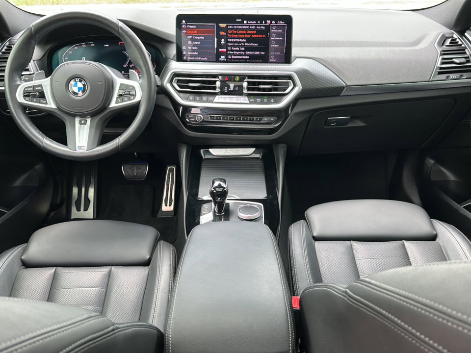 Used 2022 BMW X4 xDrive30i w/ M Sport Package 2 AWD/4WD image 21