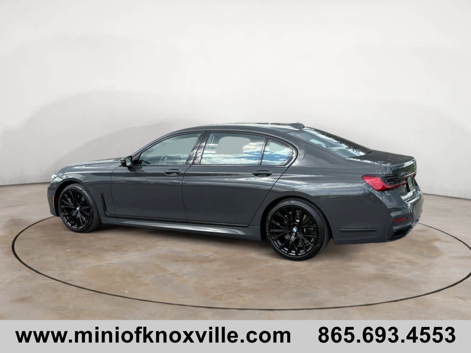Used 2022 BMW 750i xDrive w/ Executive Package AWD/4WD image 5