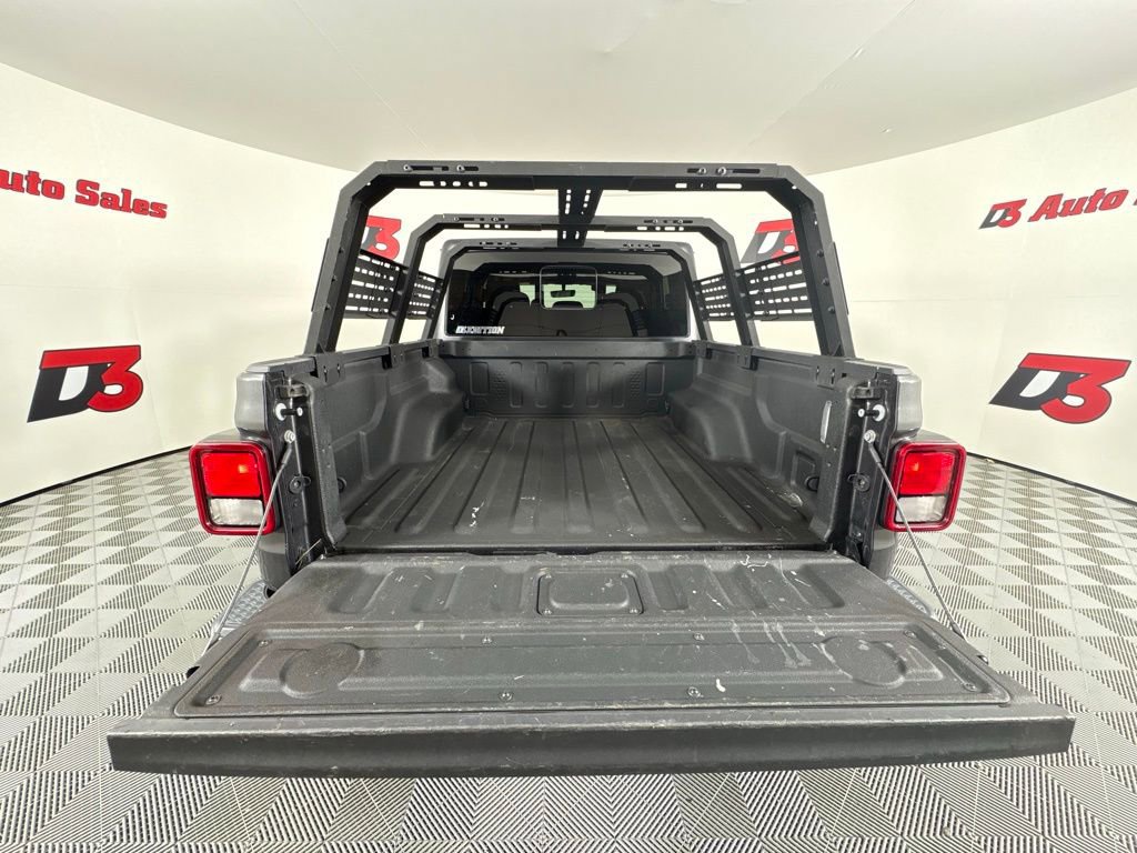 Used 2022 Jeep Gladiator Sport image 44