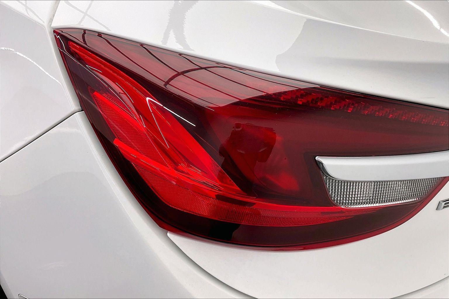 Used 2018 Buick Cascada Premium FWD image 28