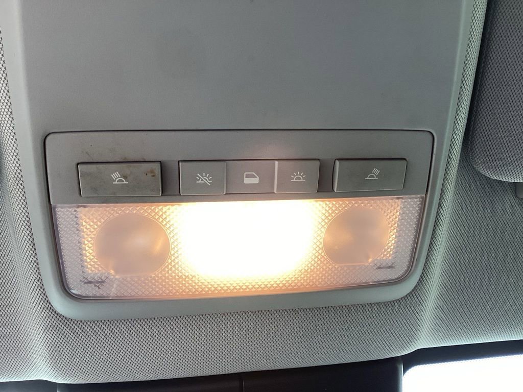 Used 2021 Chevrolet Trax LT w/ Premium Seat Package image 61