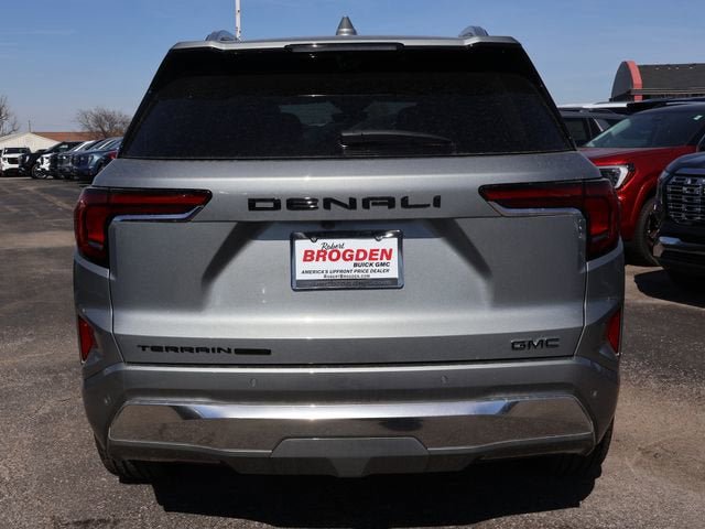 New 2026 GMC Terrain Denali w/ LPO, Black Badging Package AWD/4WD image 6