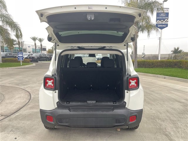 Used 2020 Jeep Renegade Altitude image 24