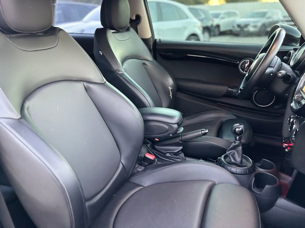 Used 2015 MINI Cooper S image 14