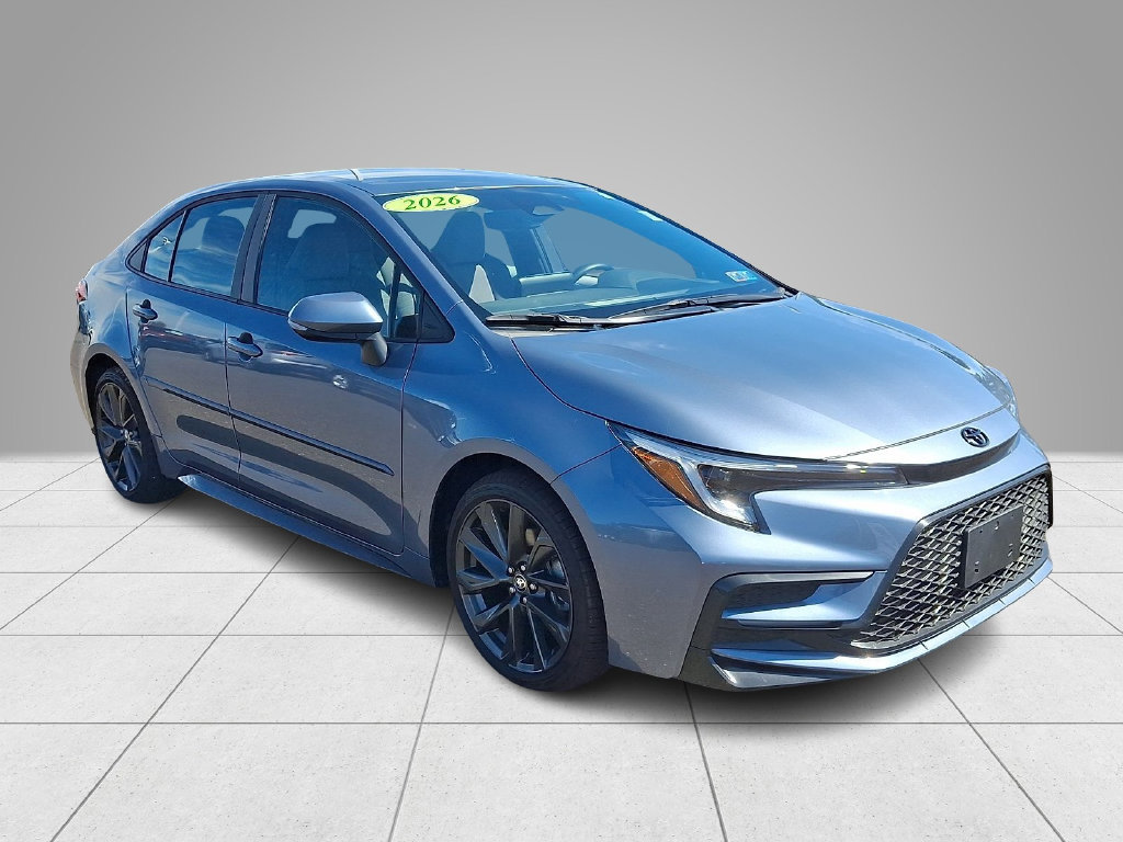 Used 2026 Toyota Corolla SE FWD image 4