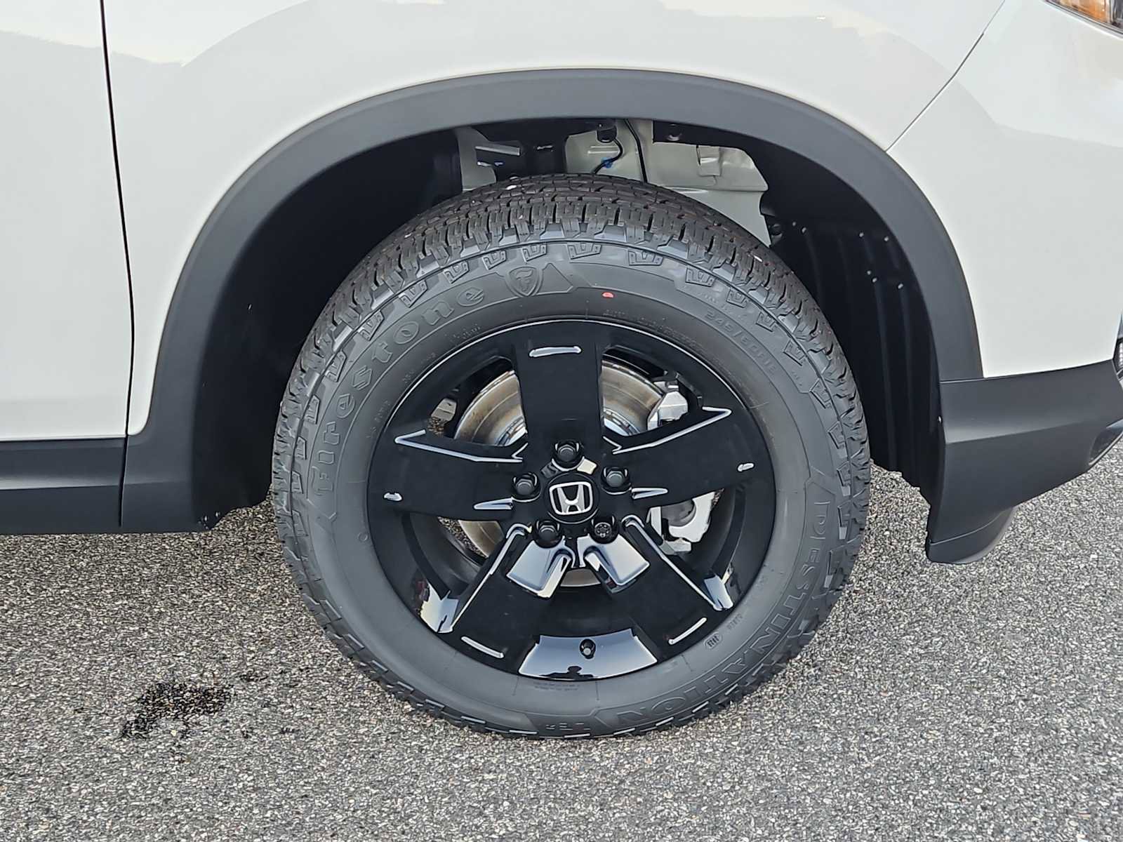 New 2026 Honda Ridgeline Black Edition image 4