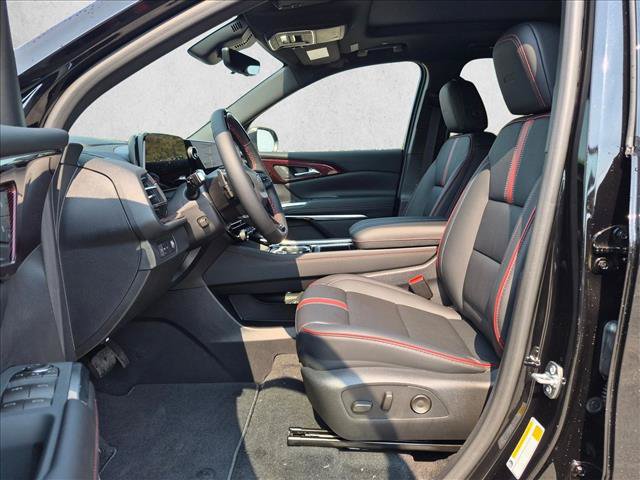 New 2027 Chevrolet Traverse RS FWD image 15