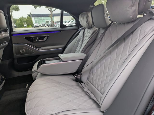 New 2026 Mercedes-Benz S 580 4MATIC Sedan image 13