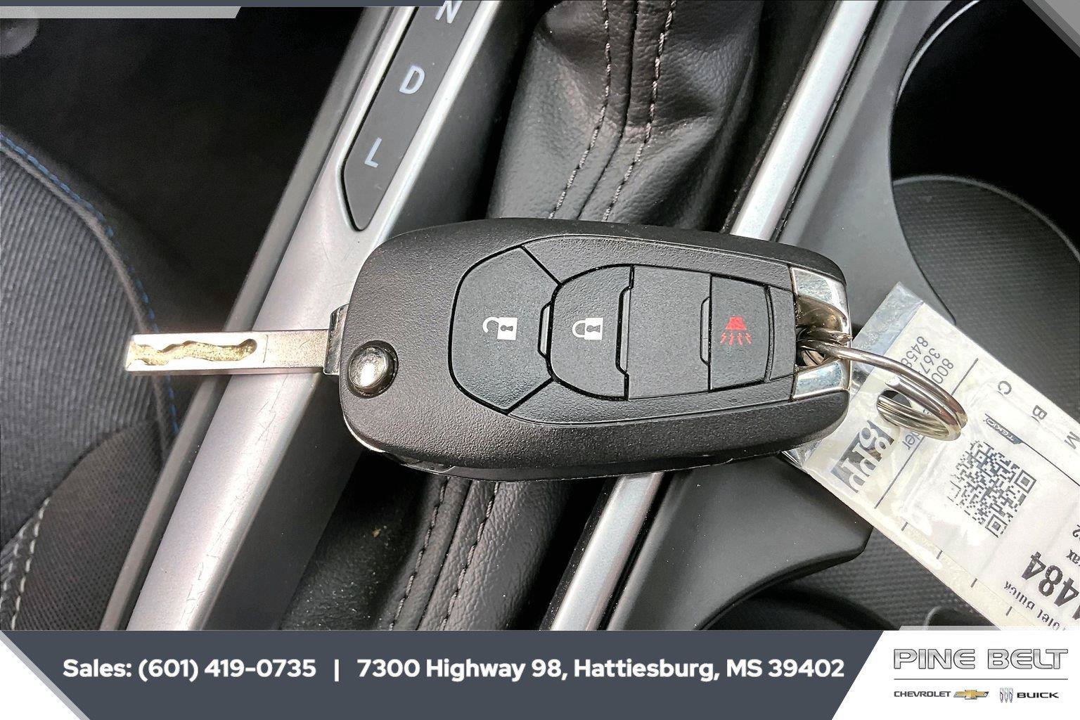 Used 2026 Chevrolet Trax LS FWD image 9