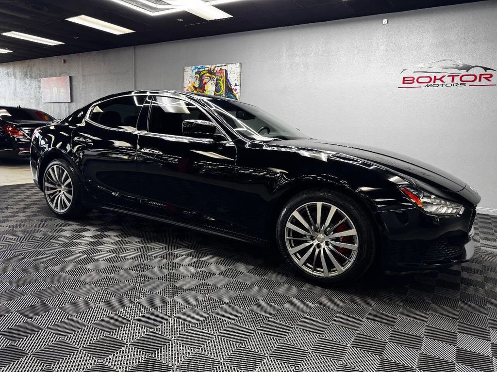 Used 2016 Maserati Ghibli S RWD image 2