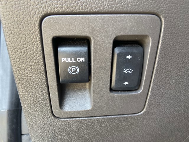 Used 2020 Ford Expedition Limited w/ Equipment Group 301A image 47