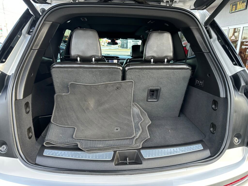 Used 2020 Cadillac XT6 Sport image 33