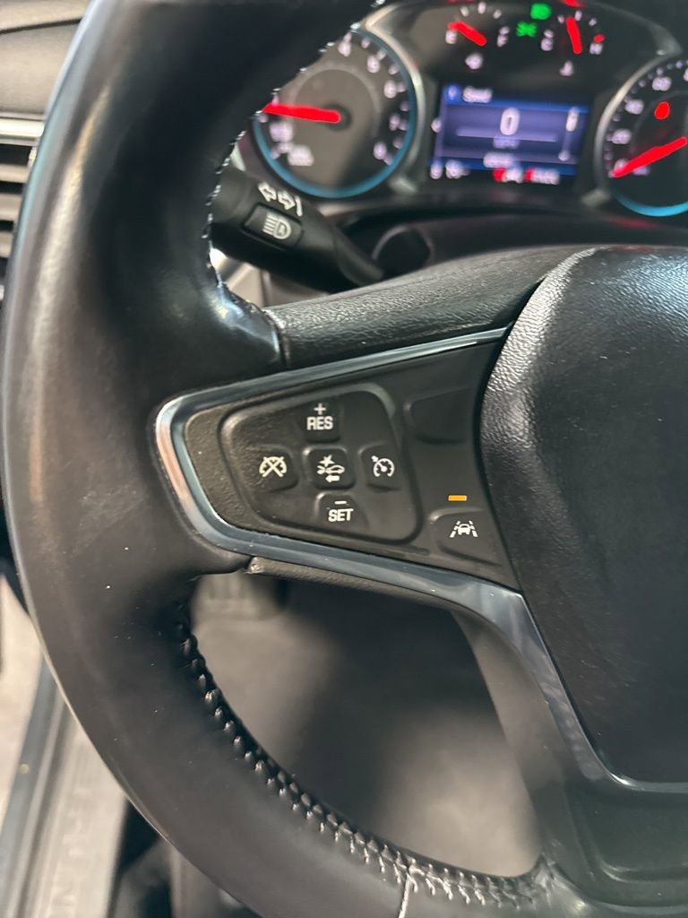 Used 2020 Chevrolet Equinox LT image 41