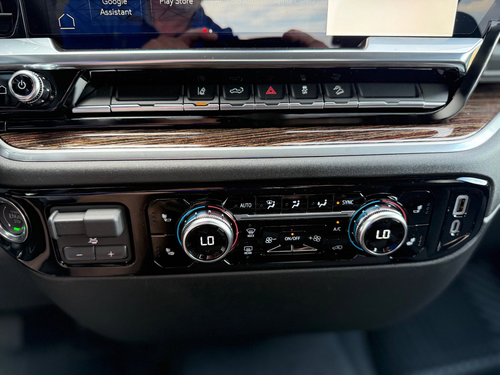 New 2026 GMC Sierra 2500 SLE w/ SLE Value Package; image 22