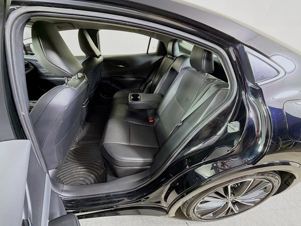 Used 2023 Toyota Prius XLE AWD/4WD image 19