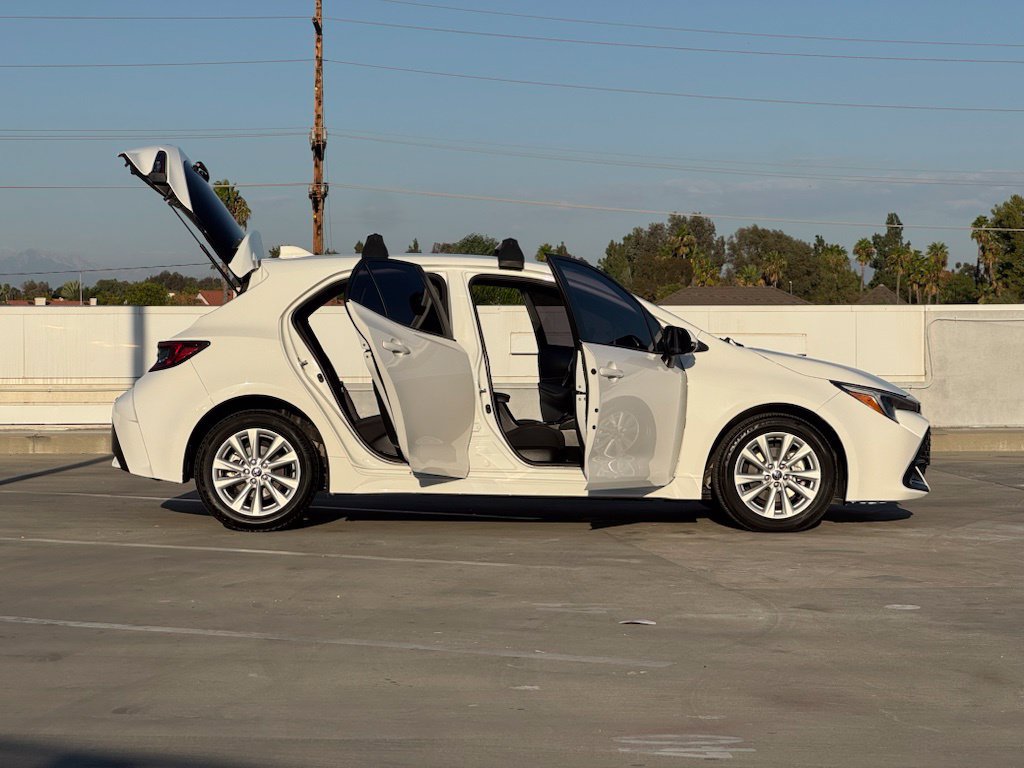 Used 2023 Toyota Corolla SE FWD image 29