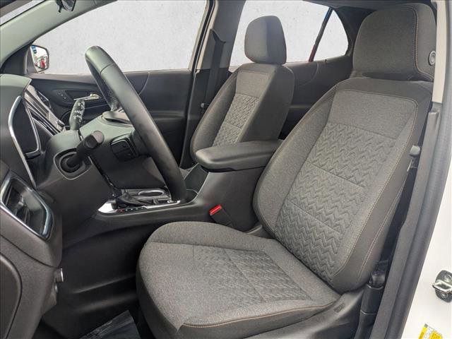 Used 2024 Chevrolet Equinox LT FWD image 16