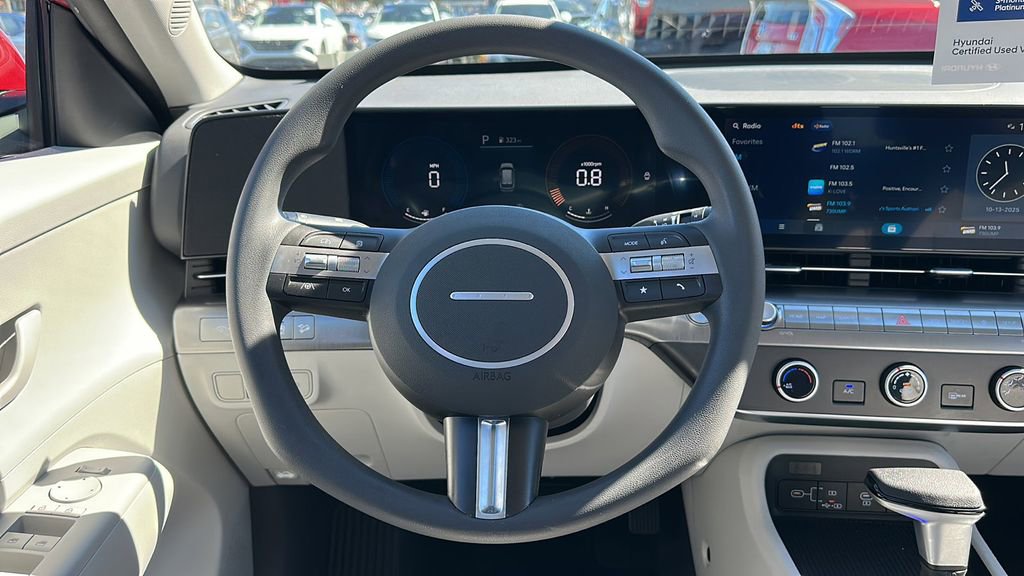 Certified 2024 Hyundai Kona SE image 9