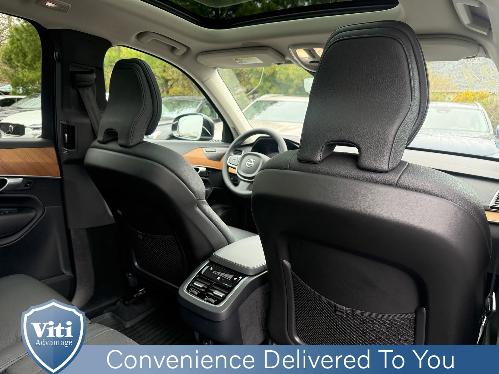 Certified 2024 Volvo XC90 B6 Plus AWD/4WD image 27