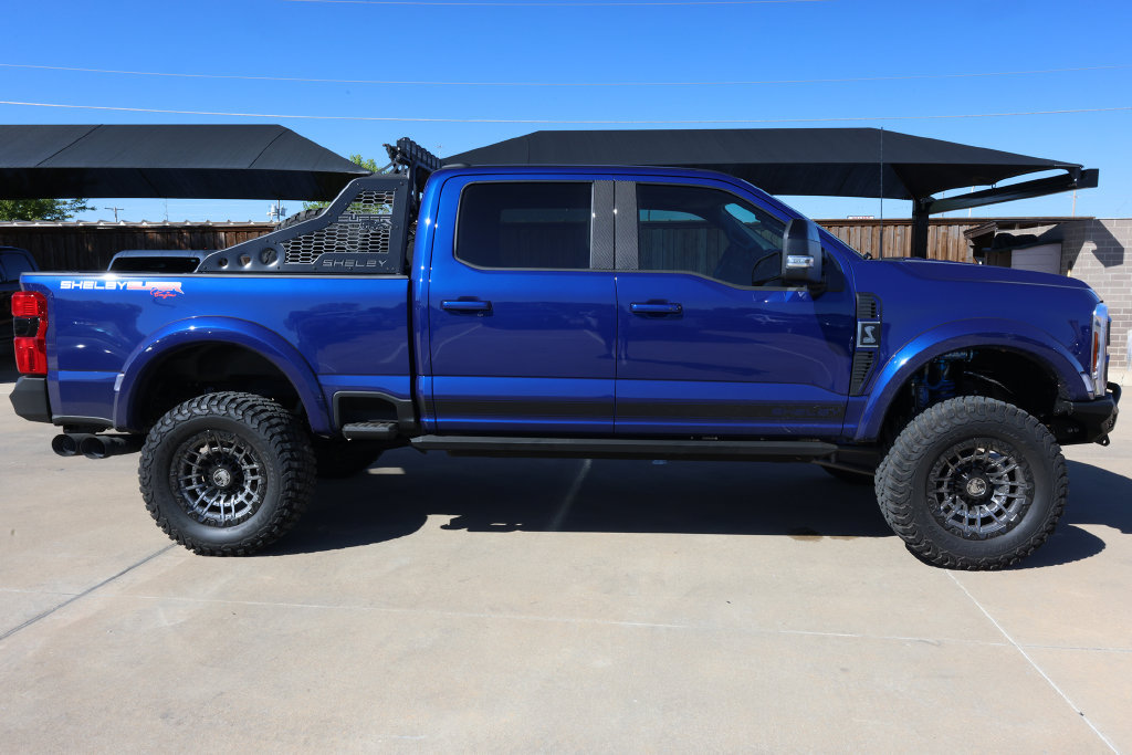 Used 2026 Ford F250 Lariat w/ Black Appearance Package AWD/4WD image 4