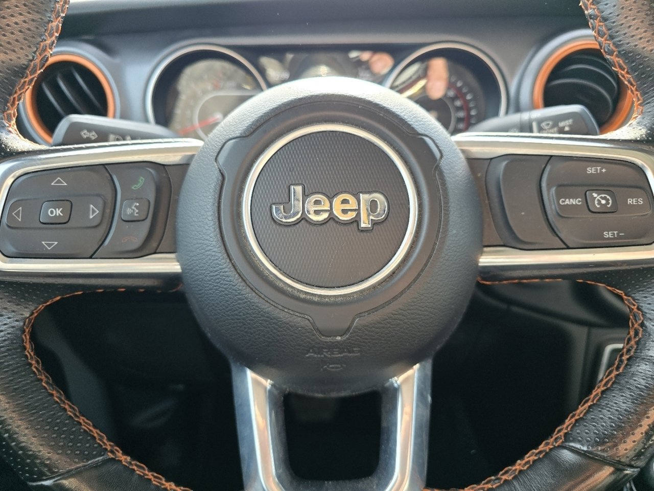 Used 2021 Jeep Gladiator Mojave w/ Dual Top Group image 30