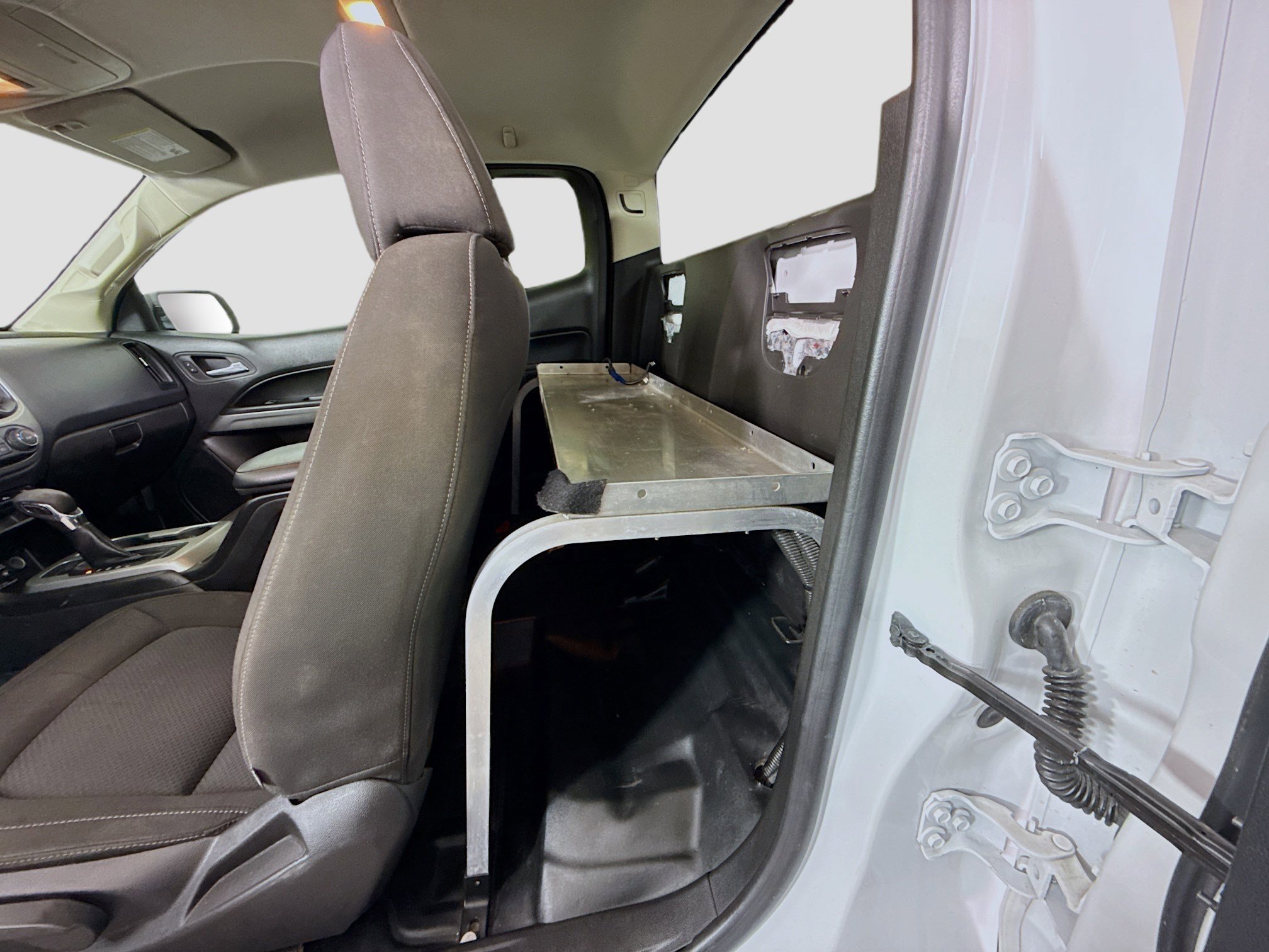 Used 2022 Chevrolet Colorado LT w/ Fleet Safety Package RWD image 24