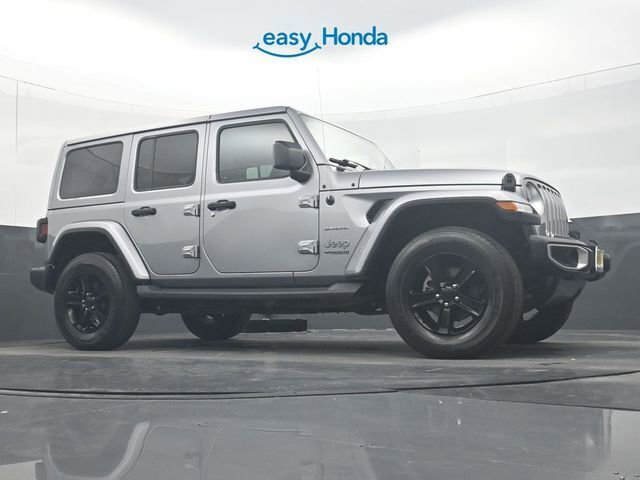 Used 2019 Jeep Wrangler Unlimited Sahara w/ Cold Weather Group image 27