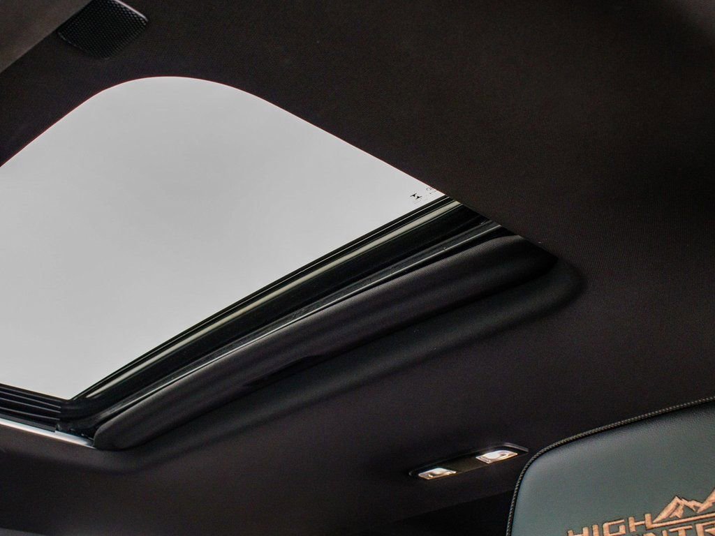 Used 2023 Chevrolet Silverado 1500 High Country w/ High Country Premium Package image 41