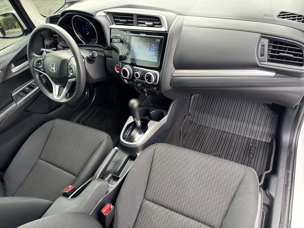 Used 2020 Honda Fit EX image 30