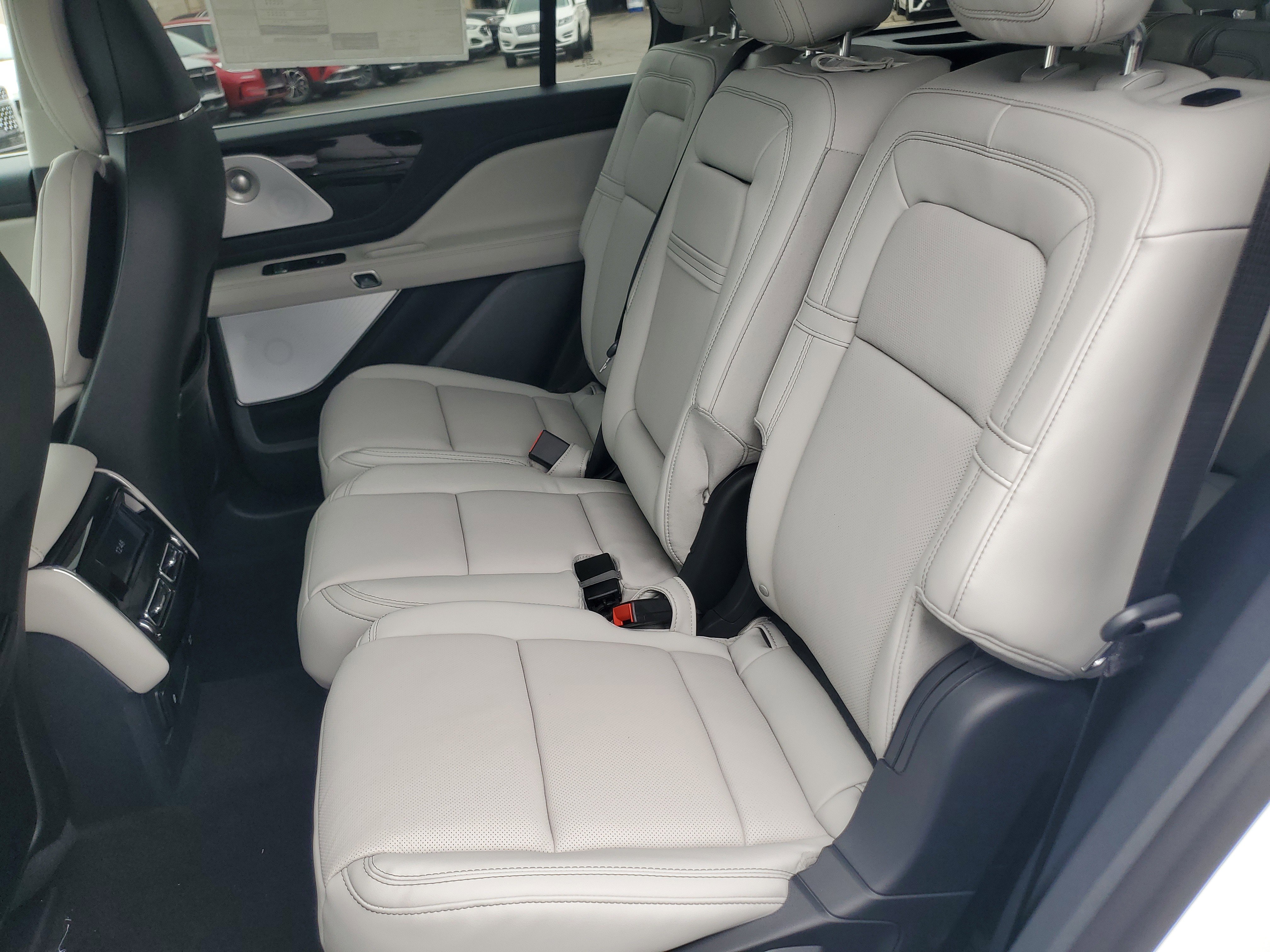 New 2026 Lincoln Aviator Reserve AWD/4WD image 26