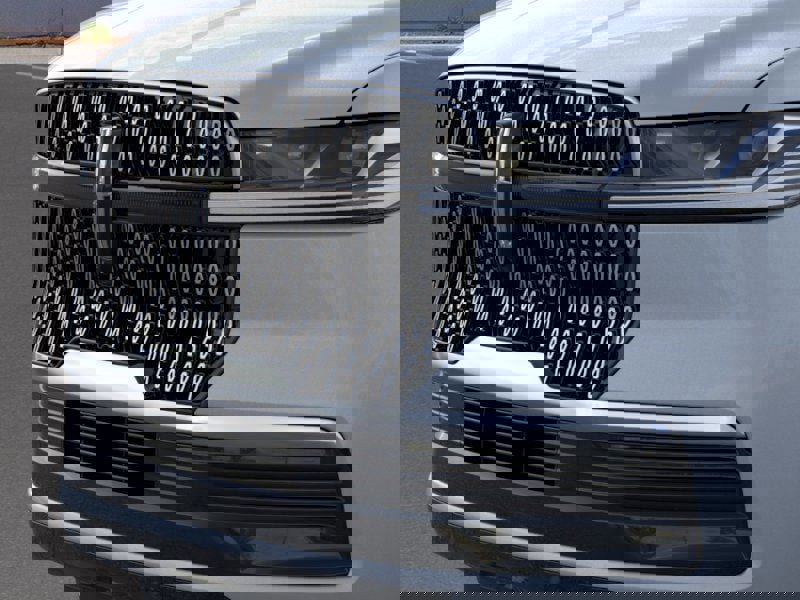 New 2025 Lincoln Navigator Reserve image 17